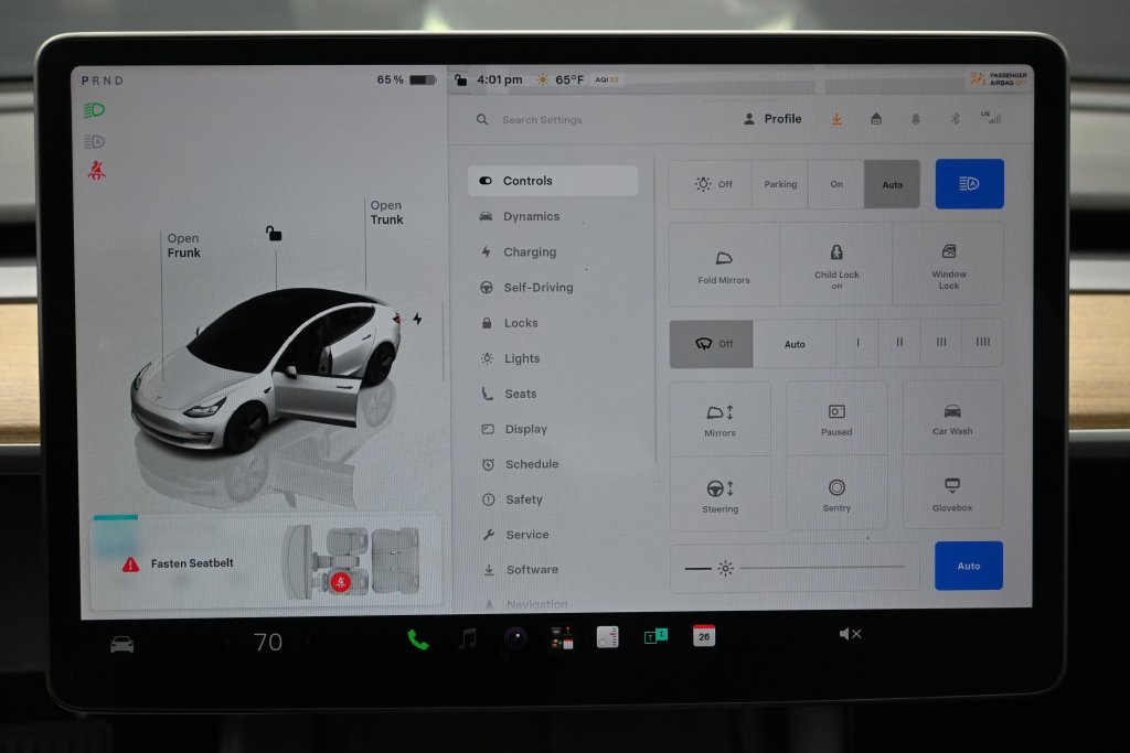 Used 2023 Tesla Model 3 Standard Range RWD image 20
