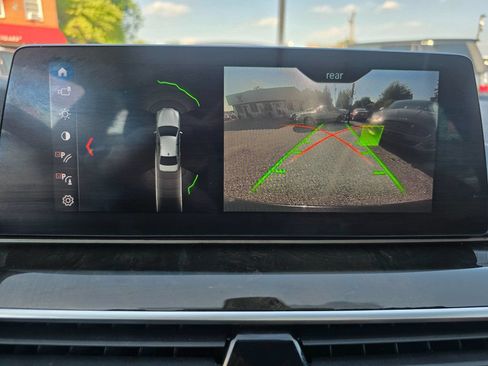 Used 2017 BMW 530i xDrive AWD/4WD image 24