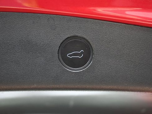 Used 2023 Tesla Model 3 Standard Range image 15