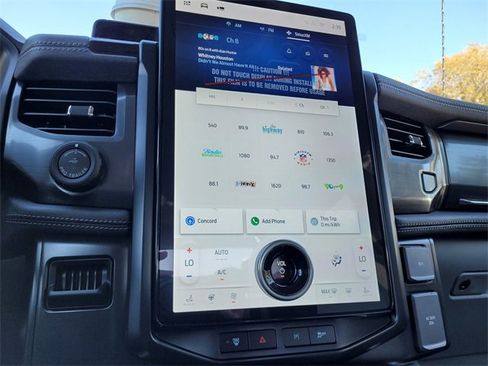 New 2025 Ford F150 Lightning Flash image 20