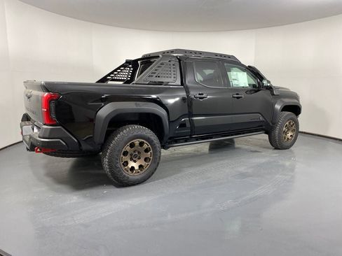 New 2025 Toyota Tacoma Trailhunter image 4