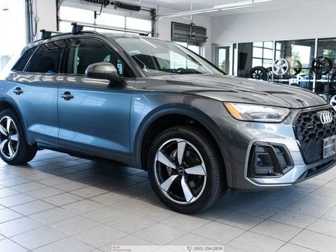 Used 2022 Audi Q5 2.0T Premium Plus w/ Premium Plus Package AWD/4WD image 1