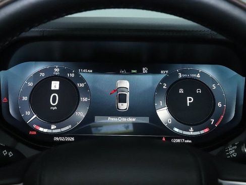 Used 2025 Land Rover Range Rover SE AWD/4WD image 22