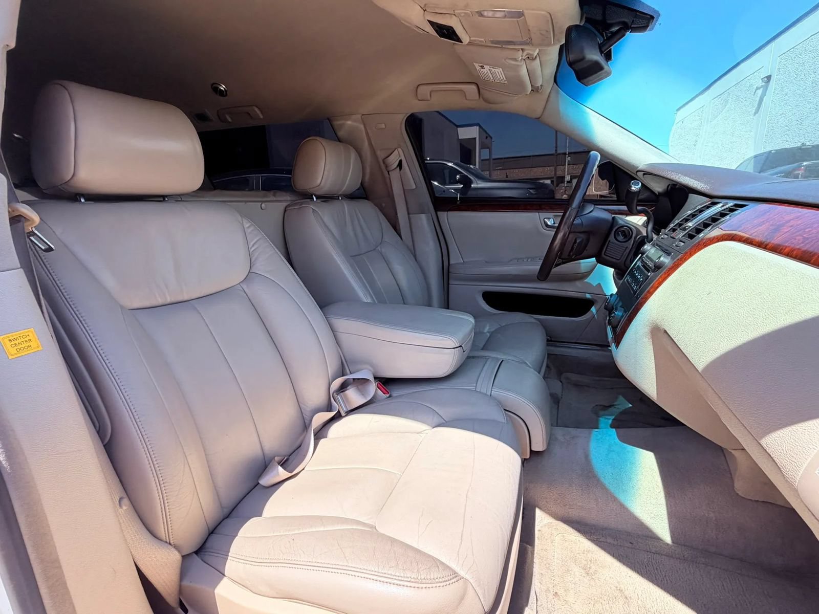 Used 2007 Cadillac DTS FWD image 26