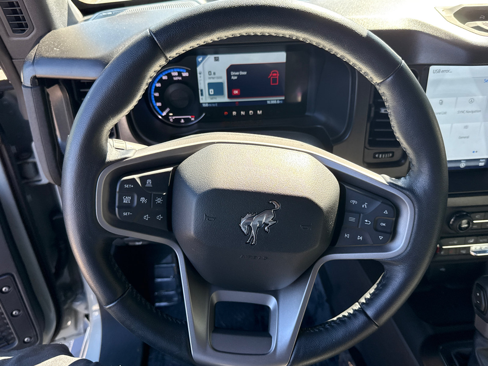 Used 2021 Ford Bronco First Edition AWD/4WD image 12