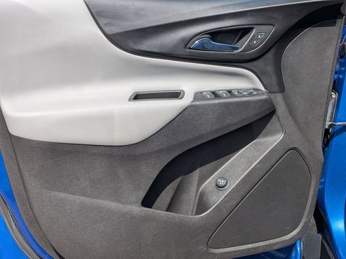 Used 2019 Chevrolet Equinox LT FWD image 13
