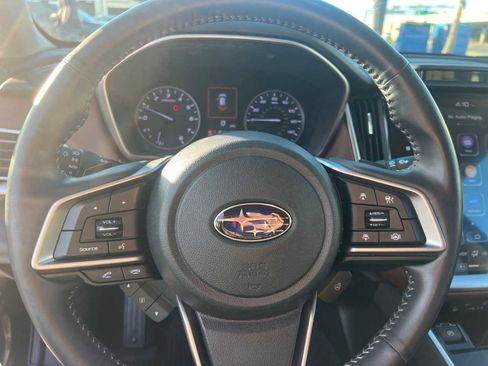 Used 2021 Subaru Outback Touring w/ Popular Package #2 image 17