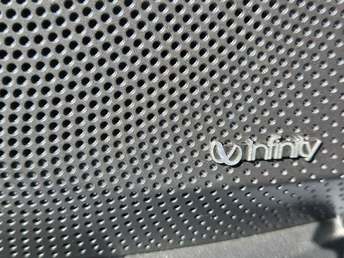 Used 2022 Hyundai Veloster N image 29