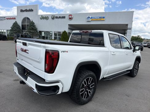 Used 2026 GMC Sierra 1500 AT4 w/ Technology Package AWD/4WD image 6