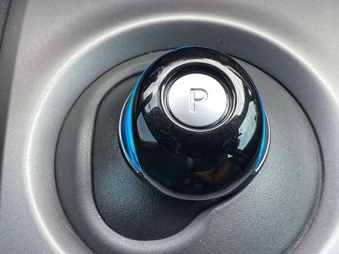 Used 2023 Nissan Leaf S FWD image 29