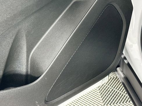 Used 2023 Chevrolet Equinox LS w/ Sport Edition image 26