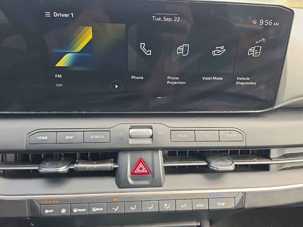 Certified 2025 Kia K4 FWD image 22