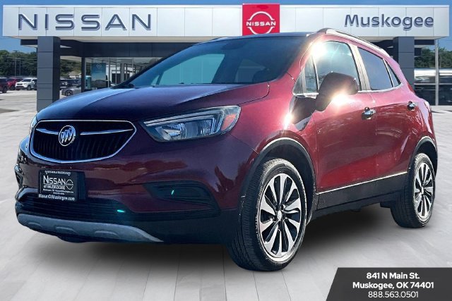 Used 2021 Buick Encore Preferred w/ Safety Package FWD image 3