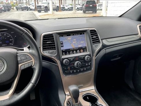 Used 2016 Jeep Grand Cherokee Limited 75th Anniversary AWD/4WD image 5