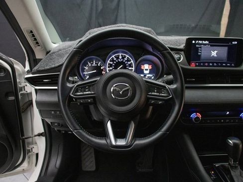 Used 2018 MAZDA MAZDA6 Touring image 23