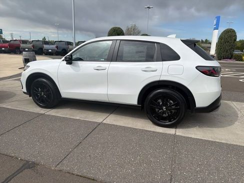 New 2026 Honda HR-V Sport image 7