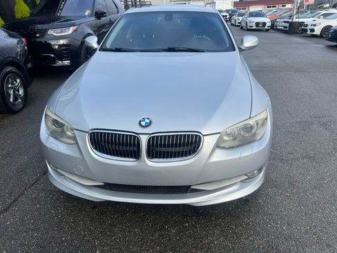Used 2011 BMW 328i xDrive Coupe image 2