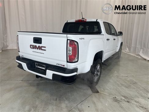 Used 2022 GMC Canyon AT4 image 25