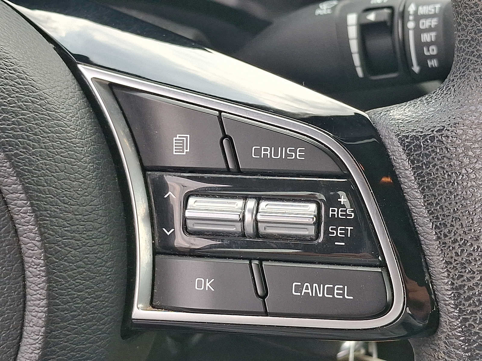 Used 2020 Kia Forte LXS FWD image 21