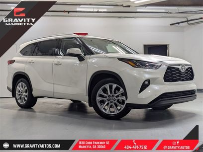 Used 2021 Toyota Highlander Limited
