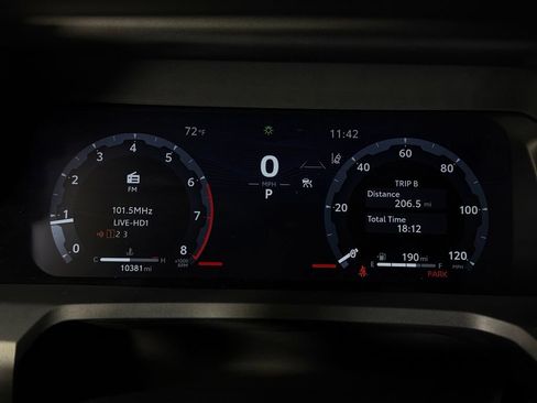 Used 2024 Toyota Tacoma TRD Sport AWD/4WD image 15