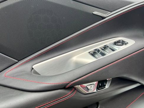 Used 2020 Chevrolet Corvette Stingray Convertible w/ Battery Protection Package image 21