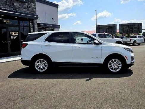 Used 2023 Chevrolet Equinox LT w/ LPO, Floor Liner Package image 7