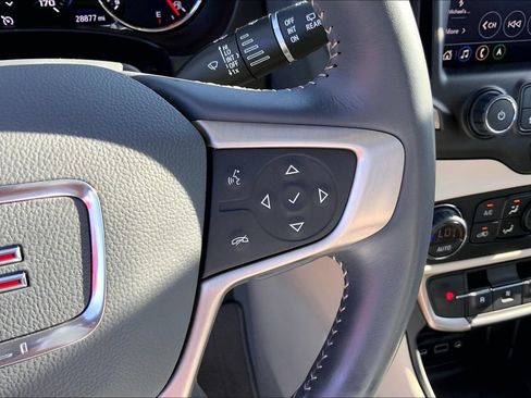 Used 2022 GMC Terrain Denali AWD/4WD image 18