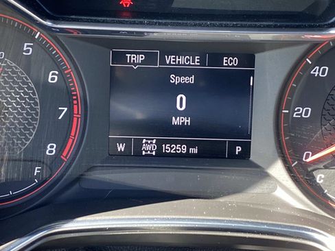 Used 2023 Chevrolet TrailBlazer RS image 30