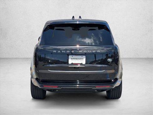 Used 2023 Land Rover Range Rover SE AWD/4WD image 7