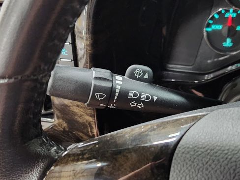 Used 2015 Chevrolet Express 2500 image 54