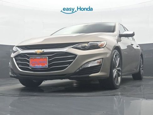 Used 2022 Chevrolet Malibu LT image 29