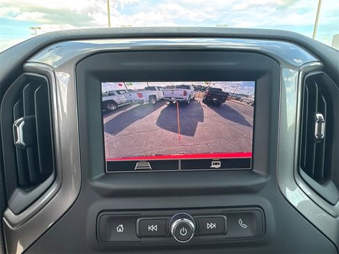 Used 2025 Chevrolet Silverado 1500 Custom Trail Boss image 30