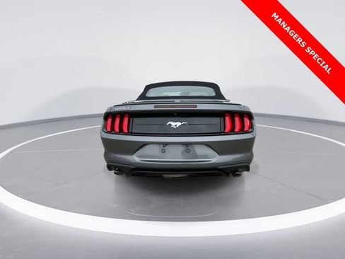 Used 2022 Ford Mustang Premium image 7