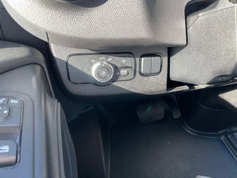 Used 2023 Mercedes-Benz Sprinter 2500 image 10