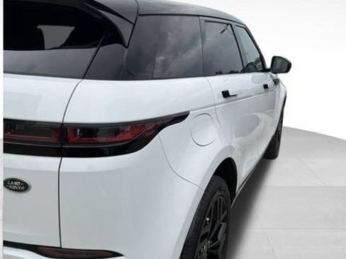 Used 2023 Land Rover Range Rover Evoque SE AWD/4WD image 9