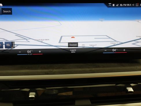 Used 2023 BMW X7 xDrive40i w/ Executive Package image 8