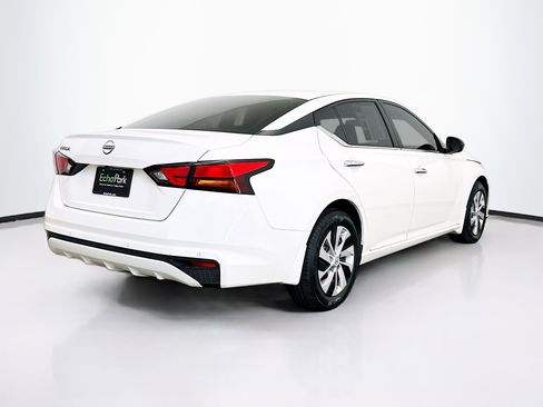 Used 2024 Nissan Altima 2.5 S image 9