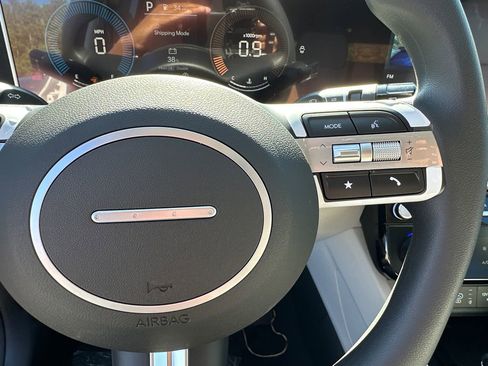 New 2025 Hyundai Tucson SEL image 25