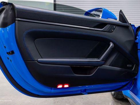 Used 2022 Porsche 911 GT3 image 13