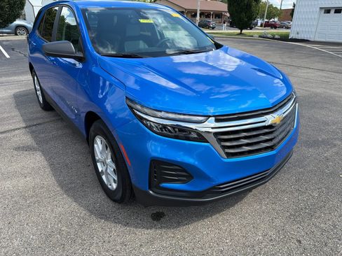 Used 2024 Chevrolet Equinox LS w/ LS Convenience Package FWD image 8