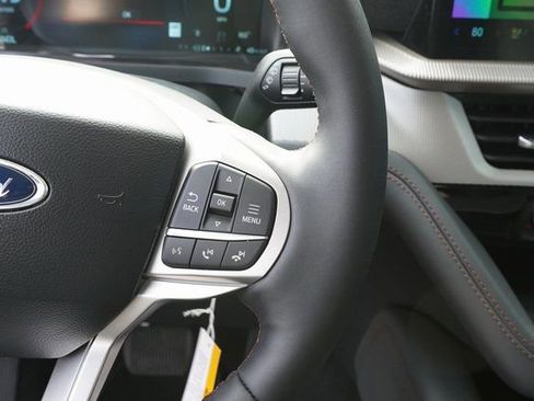 New 2025 Ford Explorer Active w/ Active Comfort Package image 23