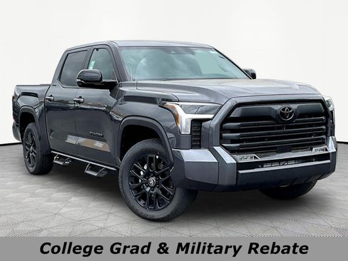 New 2026 Toyota Tundra Limited AWD/4WD image 3