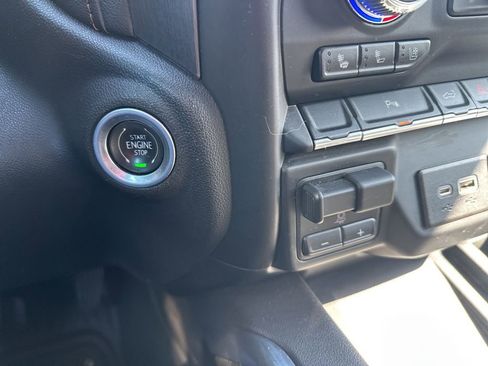 Used 2022 GMC Sierra 1500 AT4 w/ AT4 Premium Package image 26