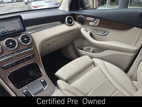 Certified 2022 Mercedes-Benz GLC 300 4MATIC image 20