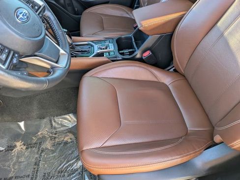 Used 2020 Subaru Forester Touring image 11