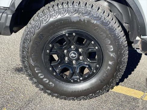 Used 2021 Ford Bronco First Edition image 9