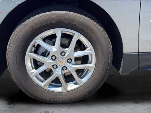 Used 2024 Chevrolet Equinox LS FWD image 30