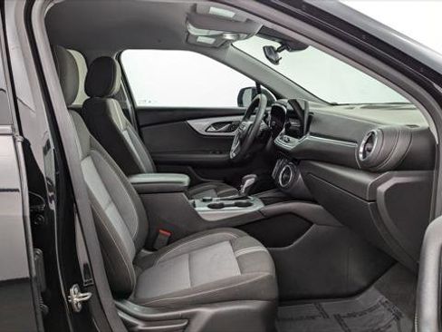 Used 2023 Chevrolet Blazer LT image 22