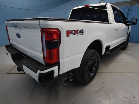 Used 2024 Ford F350 Lariat w/ Lariat Ultimate Package AWD/4WD image 39